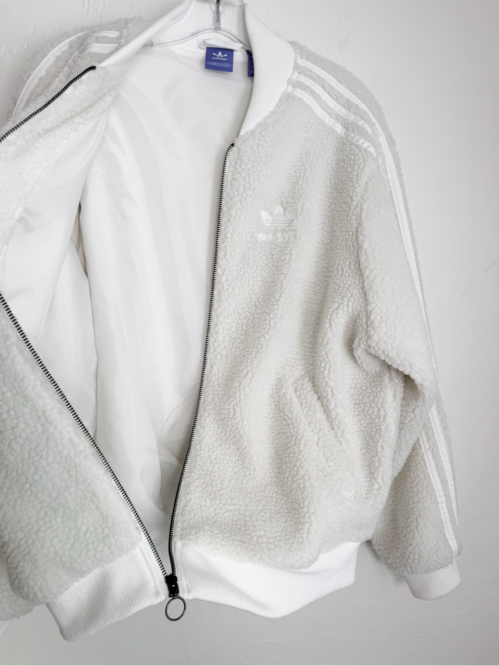 adidas Originals Superstar Sherpa Fleece Track Bomber Jacket 3 Stripe Teddy - Picture 9 of 10